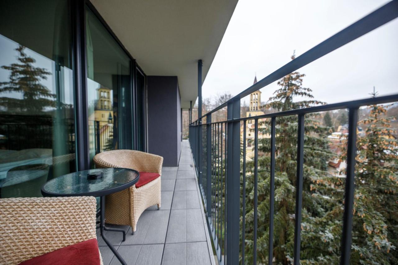 Parkhotel Carlsbad Inn Dalovice Exterior foto