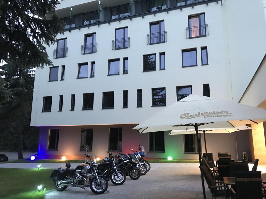 Parkhotel Carlsbad Inn Dalovice Exterior foto